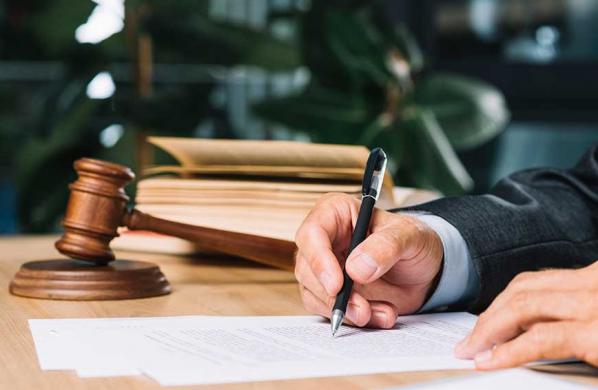 وکیل خبره پرونده مالیاتی واحدهای تولیدی