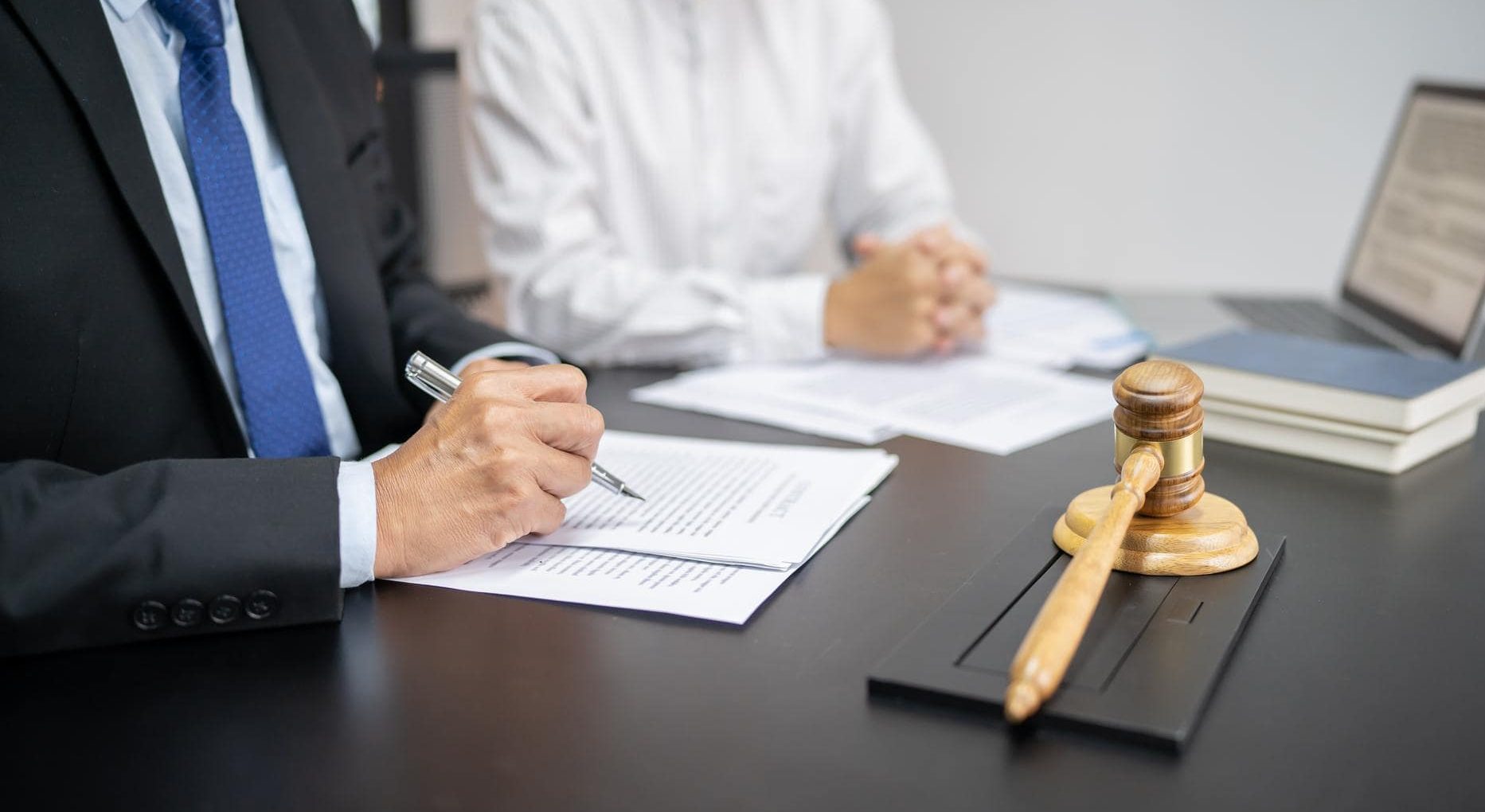 راهنمای کامل برای اثبات مالکیت نسبت به املاک ثبت شده